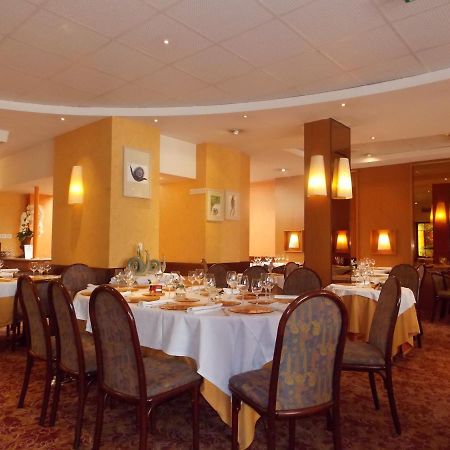 וישי Hotel Chambord מראה חיצוני תמונה