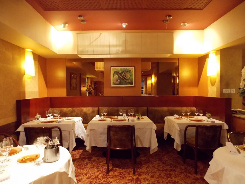 וישי Hotel Chambord מראה חיצוני תמונה
