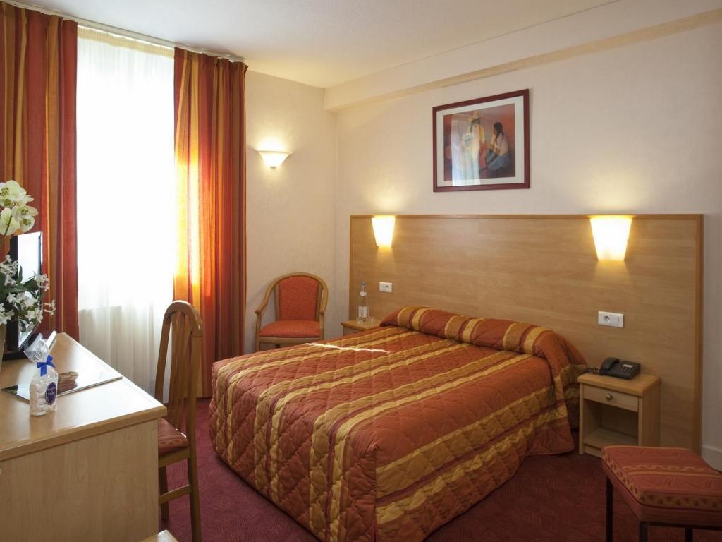 וישי Hotel Chambord חדר תמונה